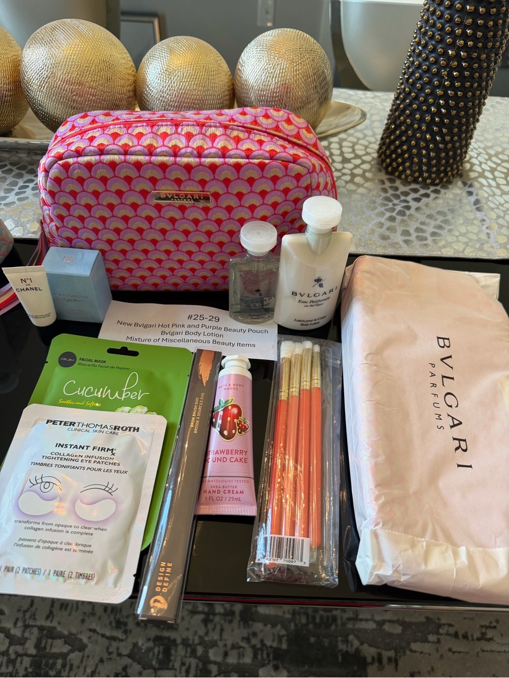 Summer Fun Appreciation Bvlgari Cosmetics Beauty Pouch with Lots of Goodies. - Picture 6 of 11